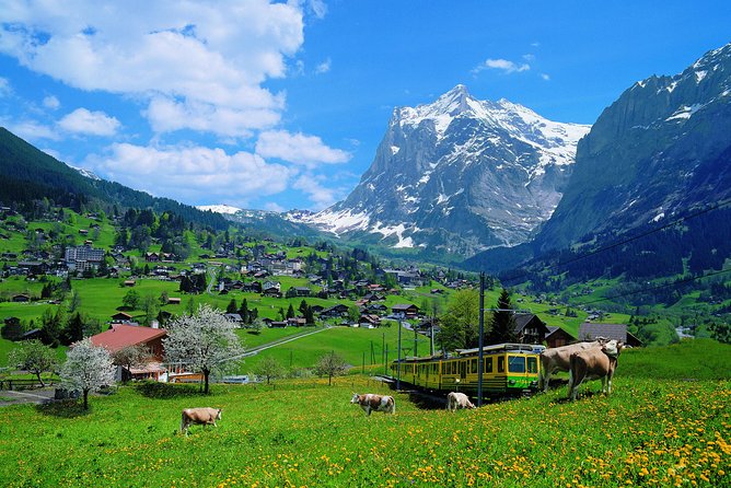 2-Day Jungfraujoch Top of Europe Tour from Zurich: Interlaken or Grindelwald - Why the overnight format makes sense
