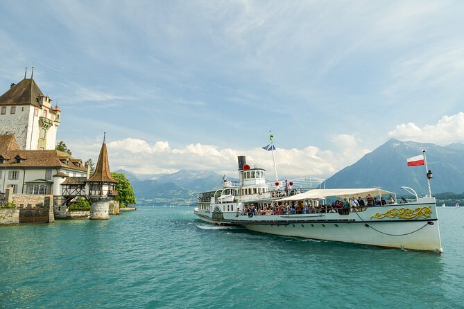 Attraction Ticket: Day Pass for Lake Thun & Brienz Boat Cruises - The most important planning issue is the boarding point