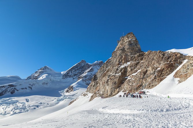 Beginners Ski Day Trip to Jungfrau Ski Region from Zurich - Practical details that can make the day better