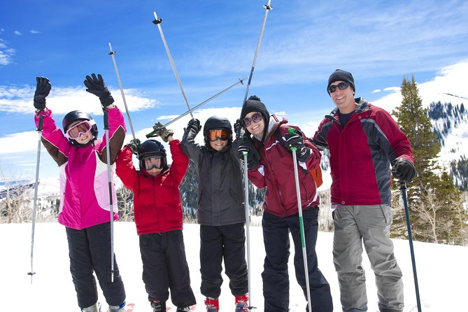Beginners Ski Day Trip to Jungfrau Ski Region from Zurich - Reaching Grindelwald and collecting your ski kit