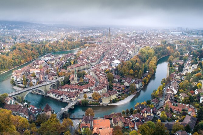 Bern : Private Walking Tour with a Local Guide (Private tour) - A private first look at Bern