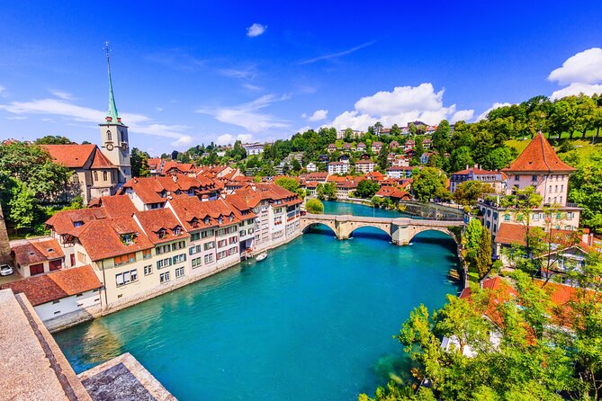 Bern Scavenger Hunt and Highlights Self Guided Audio Tour - Starting beside Bern’s Church of the Holy Spirit