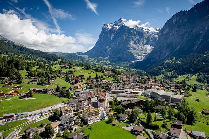 Best of Bernese Oberlands from Luzern - Aare Gorge puts you inside the rock