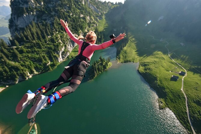 Bungy Jump Stockhorn with OUTDOOR - From Wilderswil to the Stockhorn jump site