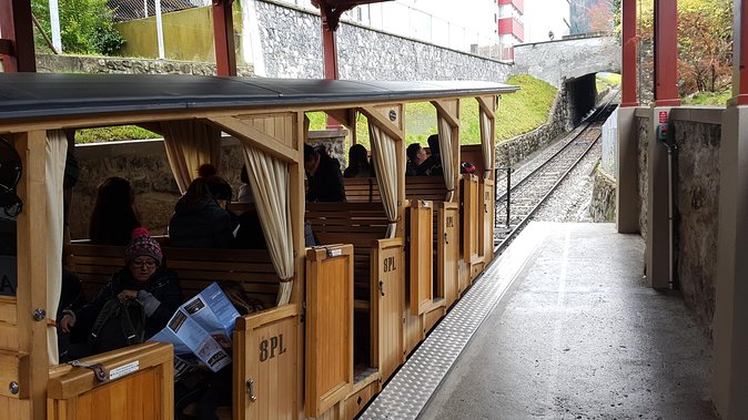 Cabrio Cable Car to Stanserhorn Half-Day Trip from Luzern - Why the open roof changes the ride