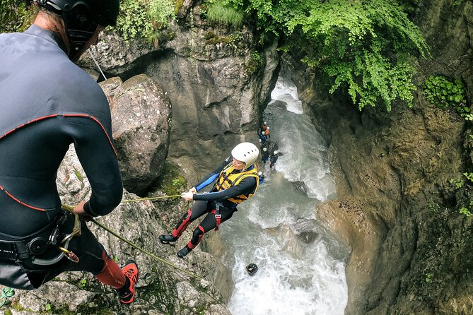 Canyoning Interlaken with OUTDOOR - Guides who keep the mood calm