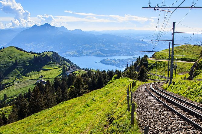 Central Switzerland (Private Tour) - What the private Mercedes service changes