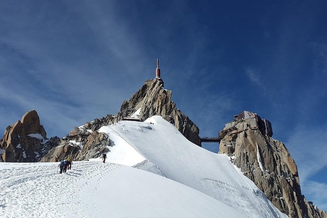 Chamonix & Mont Blanc Guided Day Trip with SkyView Panoramic bus - The multipass rule needs careful attention