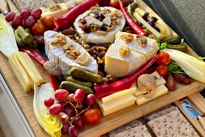 Cheese platter by Boat on Lake Thun, Interlaken - Key points to know before booking