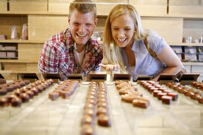 Chocolate Tasting with Lake Trip and City Tour: The Ultimate Lucerne Experience - One morning, three sides of Lucerne