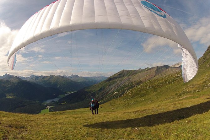 Davos Absolutely Free Flying Paragliding Tandem Flight 1'000 Meters High - Price and What You Get for $252.95