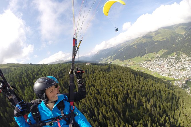 Davos Paragliding Private Tandem Pilot Half Day - Landing near the office