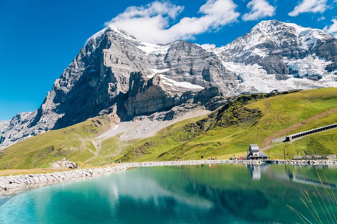Daytrip to Jungfraujoch Top of Europe and Interlaken from Zurich - The return through Kleine Scheidegg, Wengen, and Lauterbrunnen
