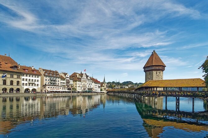 Exclusive Private Lucerne Walking Tour with Local Guide 3 Hours - The Lion Monument and its quiet power