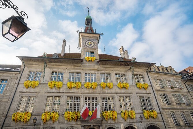 Explore Lausanne in 60 minutes with a Local - Is $98.29 a fair price?
