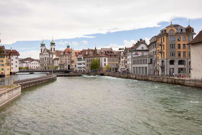 Explore Lucerne in 60 minutes with a Local - Chapel Bridge, Lucerne’s signature sight
