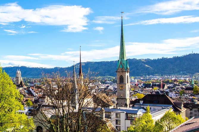 Explore Zurich in 60 minutes with a Local - Dadaism in the old center