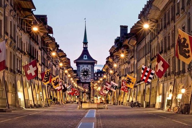 Exploring Bern City: Swiss Capital Private Walking Half-Day Tour - Start above the rooftops at Rosengarten
