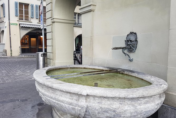 Exploring Bern City: Swiss Capital Private Walking Half-Day Tour - Move through Rathausplatz and the Zytglogge