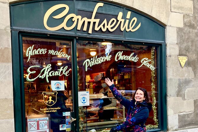 Food tour with EAT and CHILL TOUR Geneva & Lausanne - The Oldest House and Old Town Curiosities