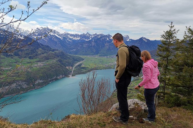 From Zurich: Breathtaking waterfall and lakes private tour - From Lake Zurich to a quiet Walensee viewpoint