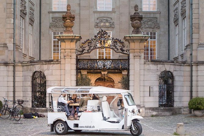 Geneva Chocolate Tour in a Tuk Tuk - Stop two: Charlie Ganache and the handmade touch
