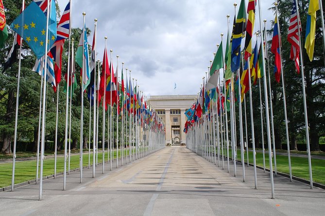 Geneva Highlights 2-Hour Introductory Tour - Palais des Nations and the Broken Chair