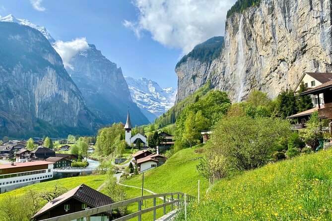 Grindelwald, Lauterbrunnen & Mürren Private Day Trip from Zurich - Lake Lungern starts the day with calm Alpine scenery