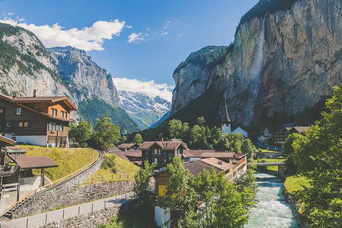 Guided Excursion to Jungfraujoch, Grindelwald and Lauterbrunnen from Lucerne - Weather, crowds, and the long-day reality