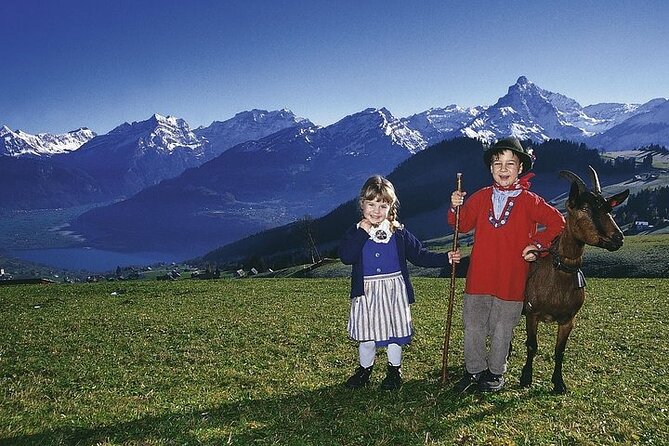 Heidiland and Liechtenstein Tour from Zurich - Rapperswil: roses, castle towers, and a useful lunch stop