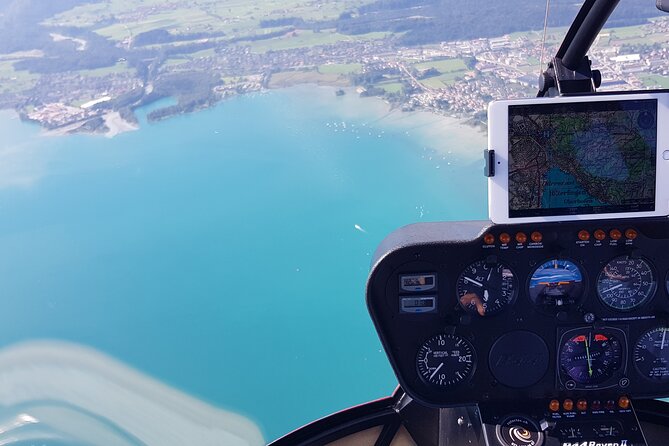 Helicopter tour to the Stockhorn mountain, with great view to the Swiss Alps - Bern, Belp Berg, and the return to the airport