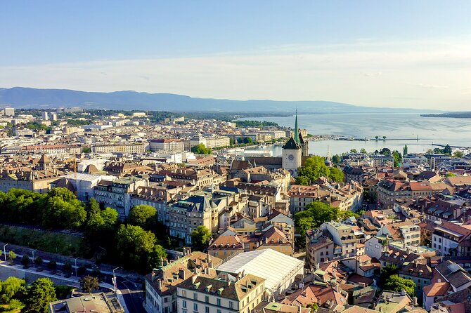 Highlights of Geneva: Dark History Quest Experience - Place de Neuve and the Reformation Wall