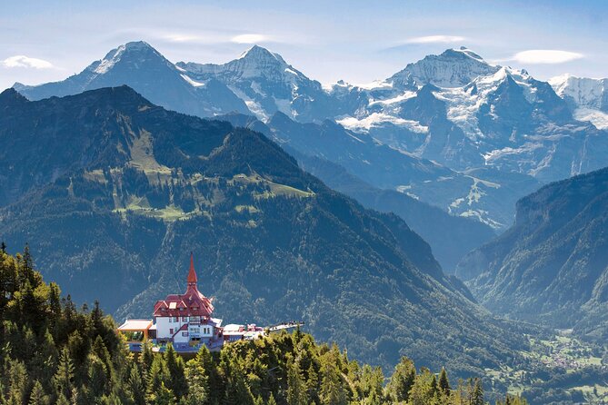 Jungfrau Travel Pass 3-8 days - Grindelwald, Lauterbrunnen and the valley connections