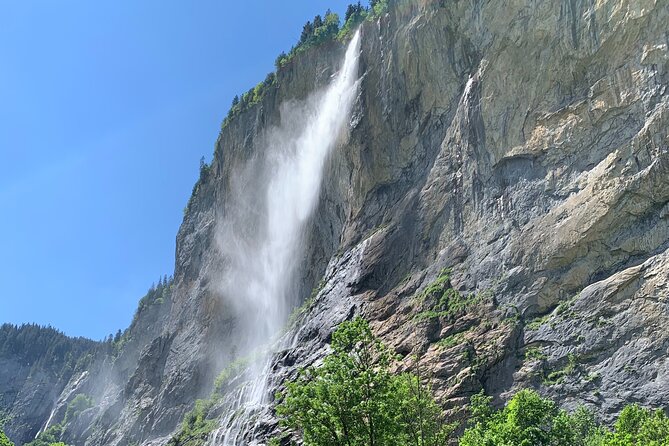 Jungfraujoch & Lauterbrunnen Alpine Tour | From Bern - Interlaken between two lakes