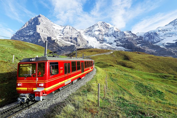 Jungfraujoch (Private Tour) - One hour in Interlaken for coffee and shopping