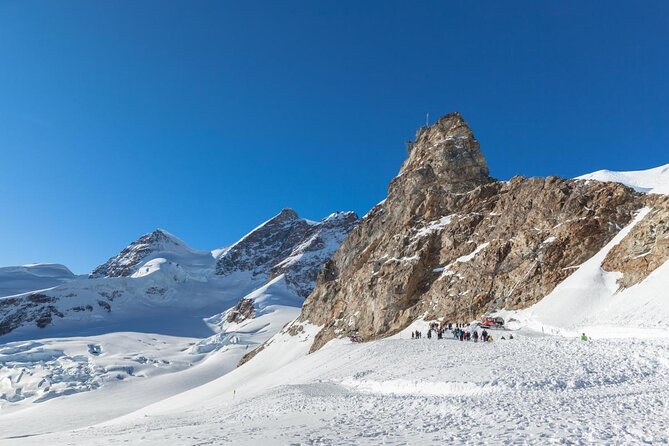 Jungfraujoch Top of Europe Day Trip from Interlaken - The return through Wengen and Lauterbrunnen