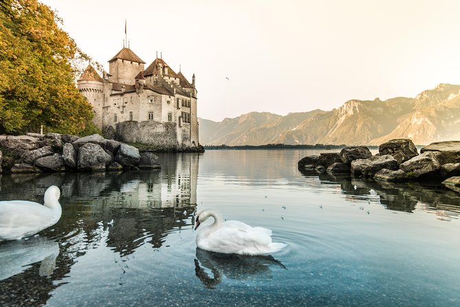 (KTL303) - Winter Tour Montreux and Chaplin's World from Lausanne - Chillon Castle closes the day with a medieval setting