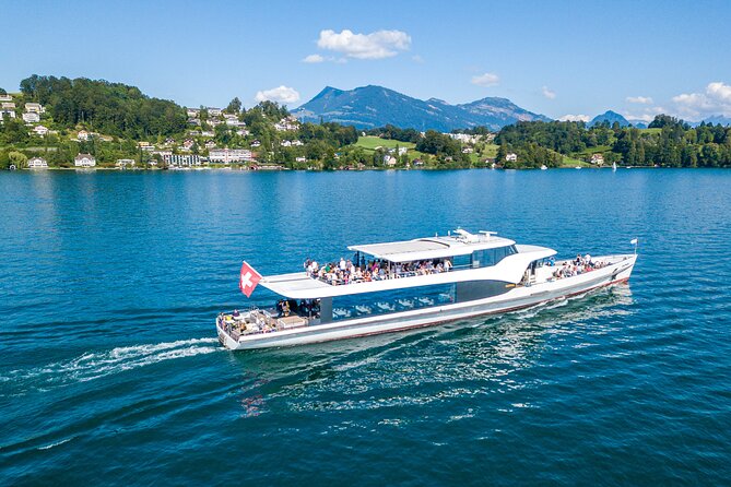 Lake Lucerne Panoramic Sightseeing Cruise - The one-hour route around Lake Lucerne