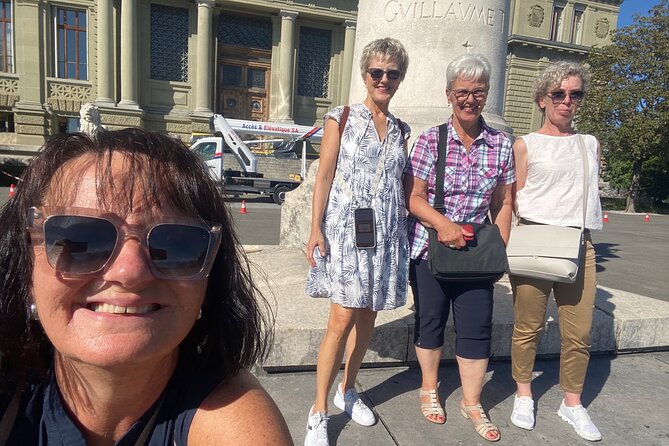 Lausanne (City Center) Scavenger Hunt and Sights Self-Guided Tour - What the two-hour estimate really means