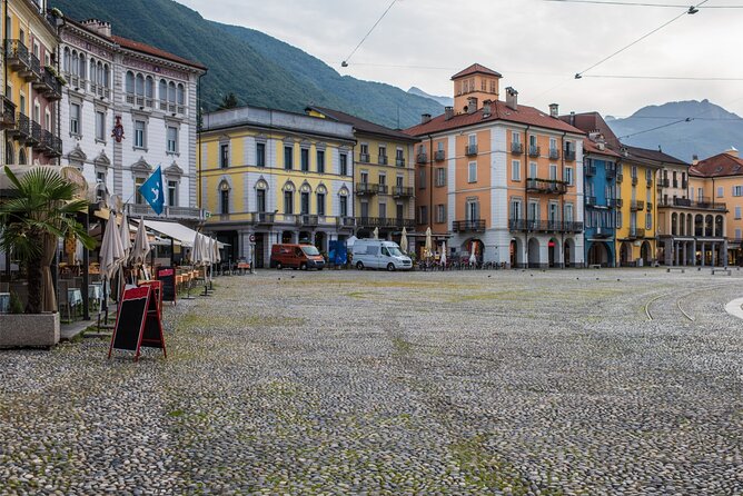 Locarno Scavenger Hunt and Sights Self-Guided Tour - Castello Visconteo and the value of looking closely