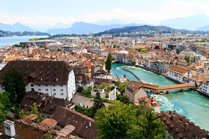 Lucerne Day Tour from Zurich - Choosing between museums, art, and the lake