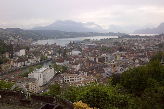 Lucerne Private City Walk and Lake Cruise Day Trip from Zürich - St. Leodegar Church and the Lion Monument