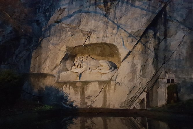 Lucerne small group walking tour and Lake Cruise from Zürich - Key points at a glance