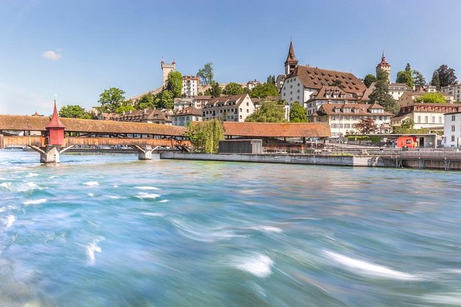 Lucerne Walking & Boat Tour: The Best Swiss Experience - Walking the Reuss River and old town