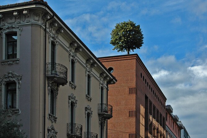 Lugano Private Walking Tour with a Professional Guide - Villa Ciani and Piazza Indipendenza