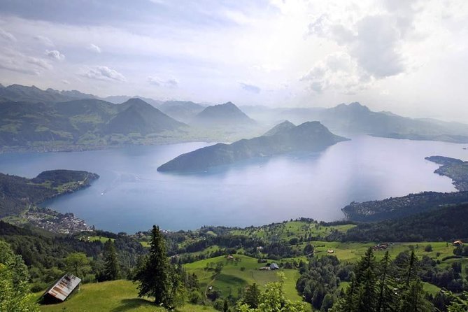 Mount Rigi Day Trip from Lucerne - The cable car down to Weggis