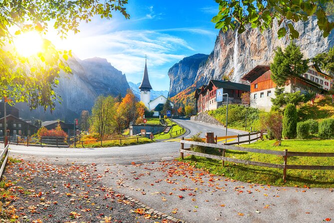 Mountain Majesty: Small Group Tour to Lauterbrunnen and Mürren - Three hours in Mürren at 1,638 meters