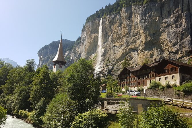 Mountain Majesty: Small Group Tour to Lauterbrunnen and Mürren - Lauterbrunnen and the church photo stop