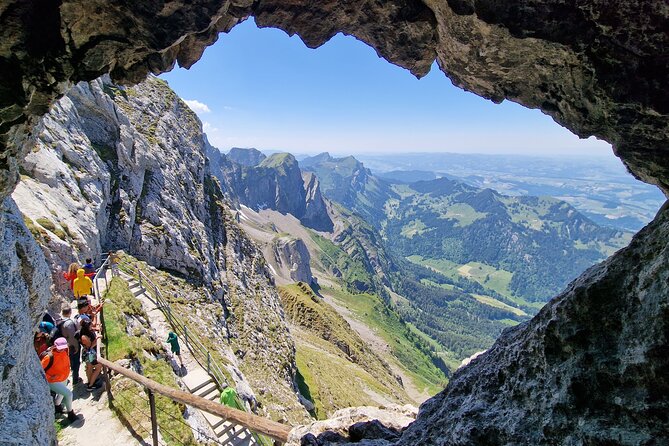 Mt Pilatus and Lucerne Day Trip from Zurich With Lake Cruise - The Dragon’s Path and summit walk