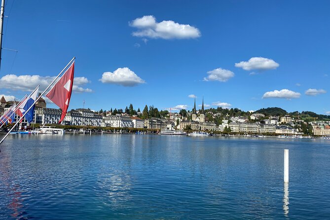 Mt Pilatus Peak and Lake Lucerne Cruise Small Group from Lucerne - How much help does the guide provide?
